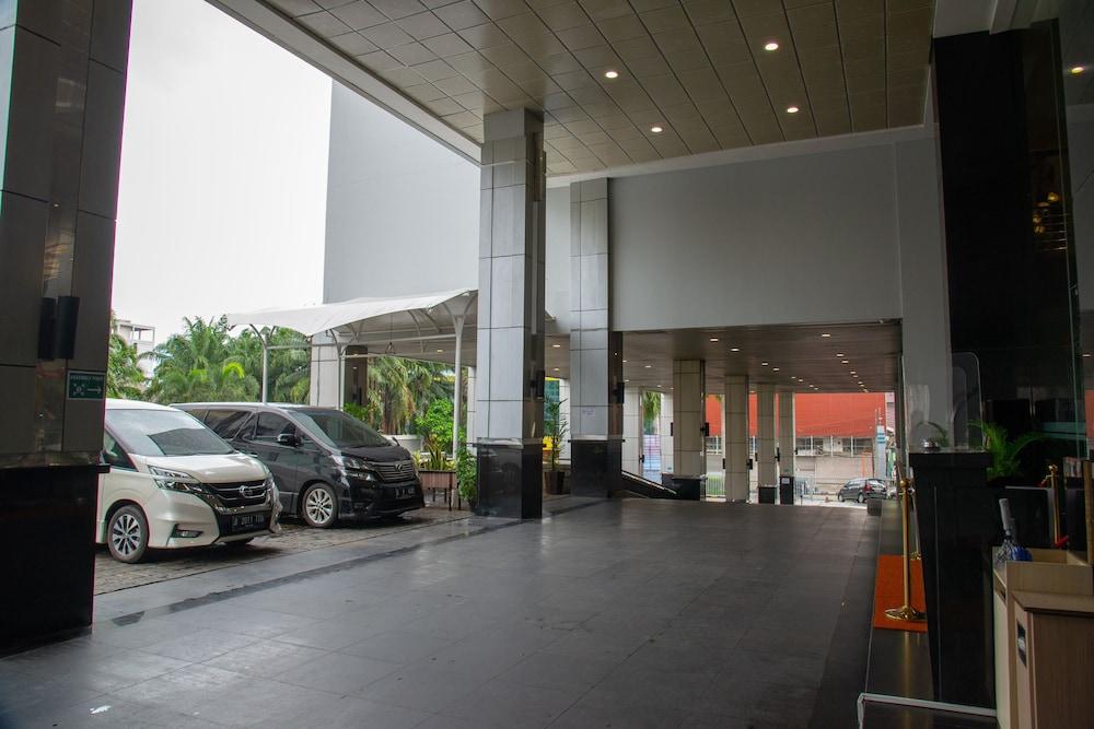 Orchardz Hotel Bandara Tangerang Zewnętrze zdjęcie